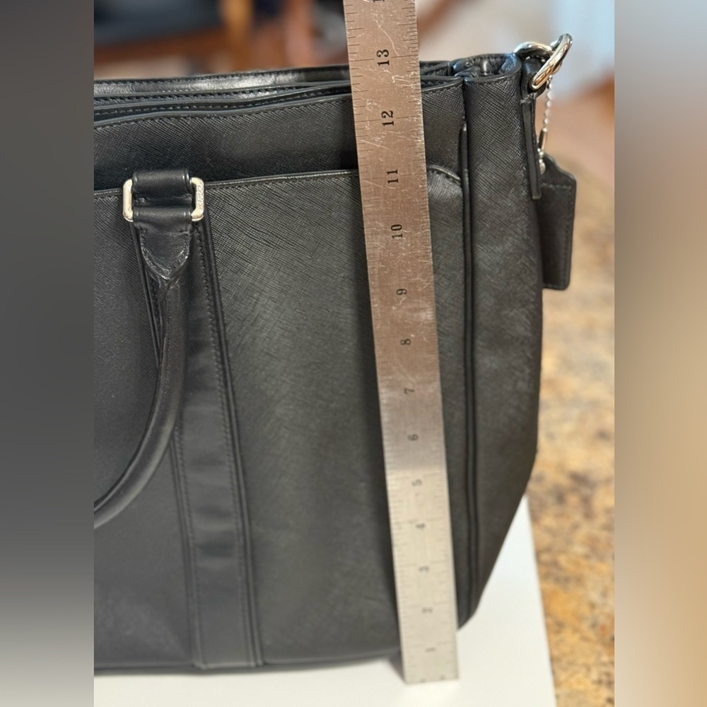 Coach Leather Messenger Large Black Bag CrossbodyTop Handles COA 18x13x4 - Picture 15 of 16